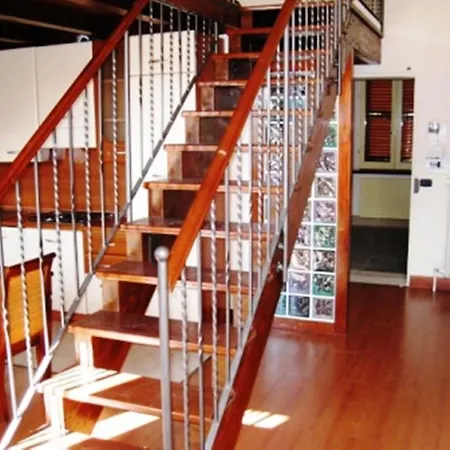 アパートホテル Village イーモラ