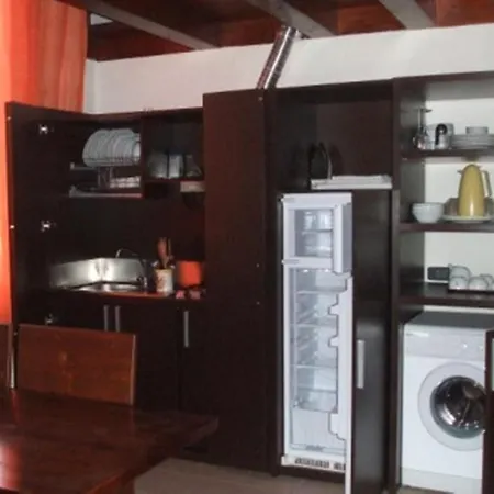 Village アパートホテル *