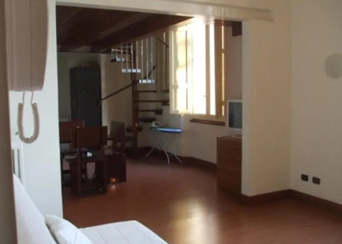 Village Aparthotel *