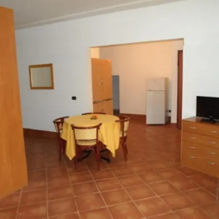 Village Appart hôtel *