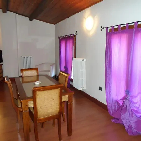 Village Aparthotel *