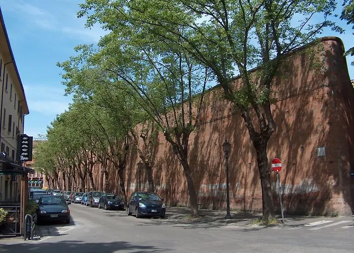 Aparthotel Village *