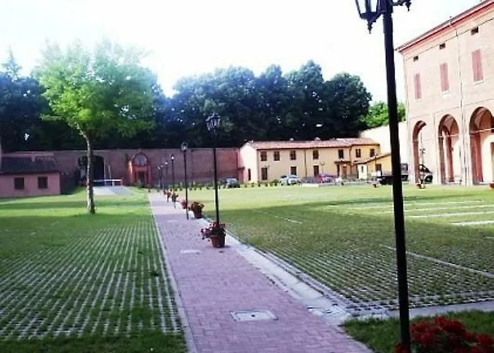 Apart-hotel Village Imola