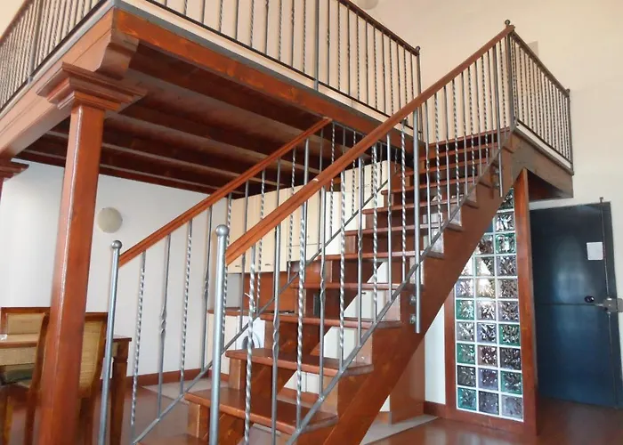 Village Aparthotel *