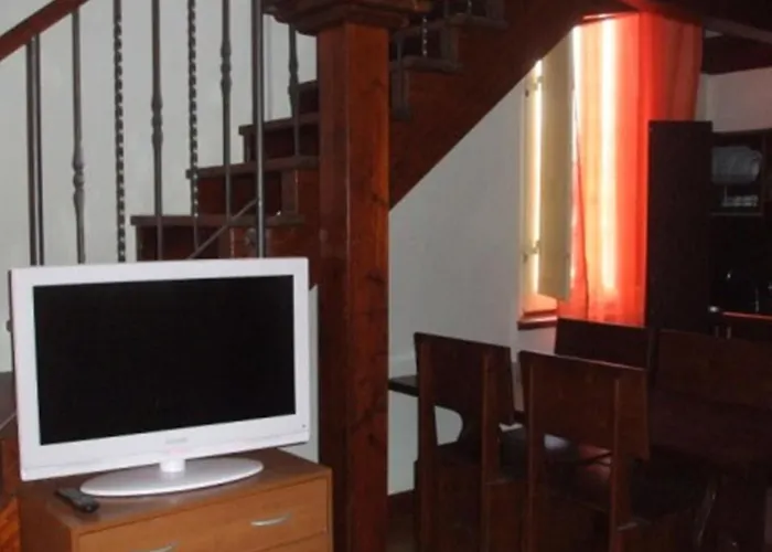 Village Aparthotel *