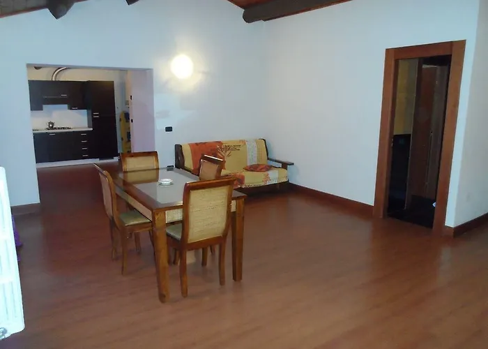 Village Apart-hotel *